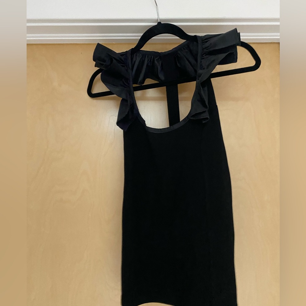 BLAQUE LABEL T Strap ruffle collar sexy top M